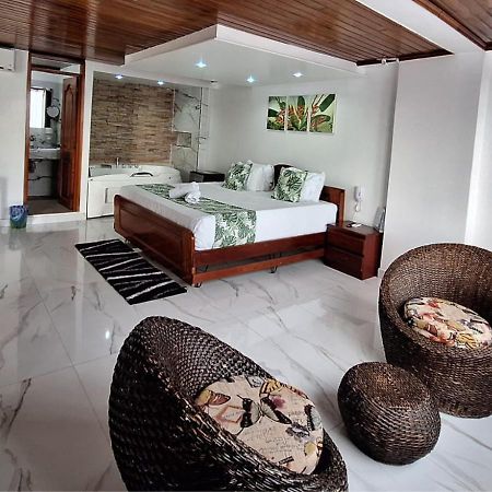 Hotel Yurupary Leticia Bagian luar foto