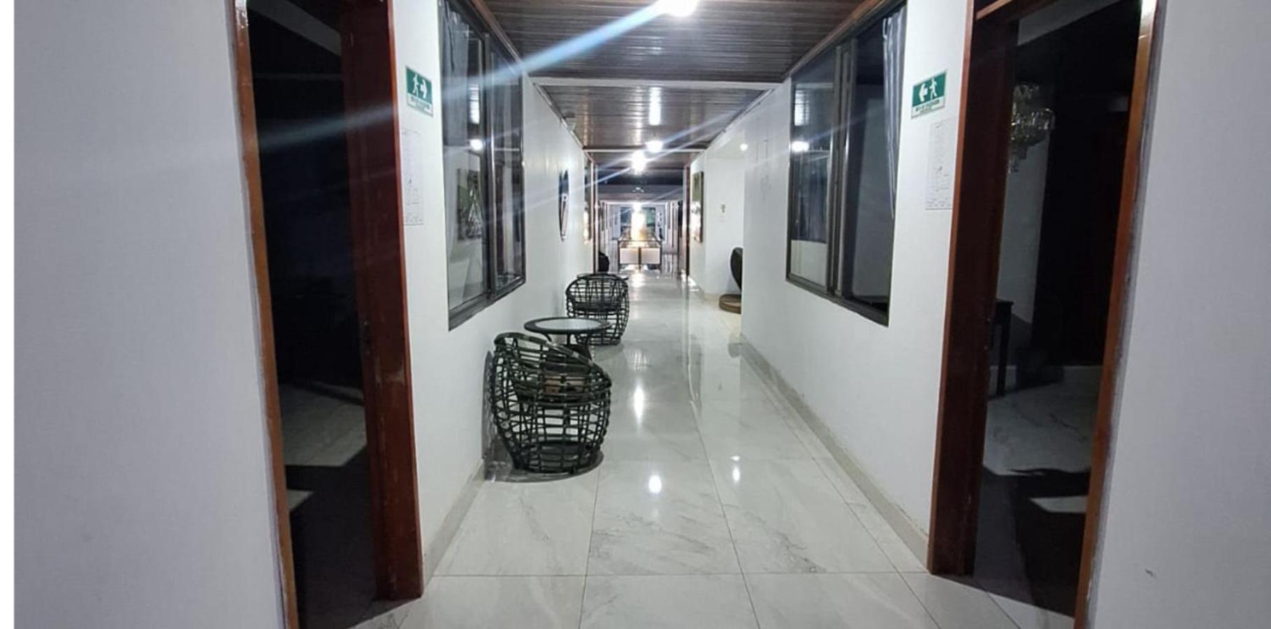 Hotel Yurupary Leticia Bagian luar foto