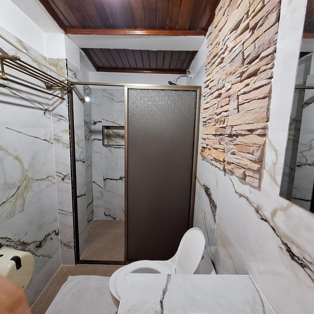 Hotel Yurupary Leticia Bagian luar foto
