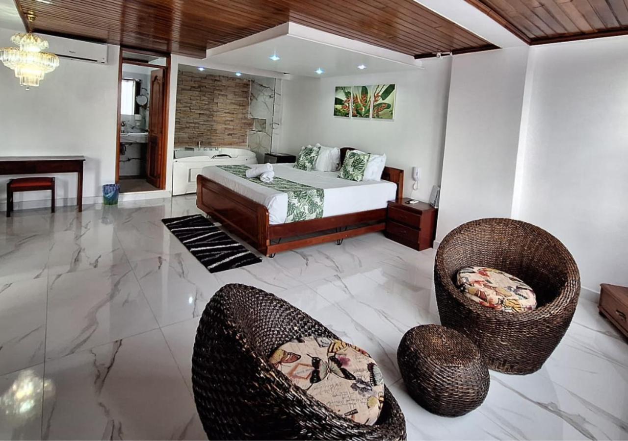 Hotel Yurupary Leticia Bagian luar foto